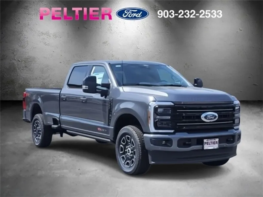 2025 Ford F-350 photo 1
