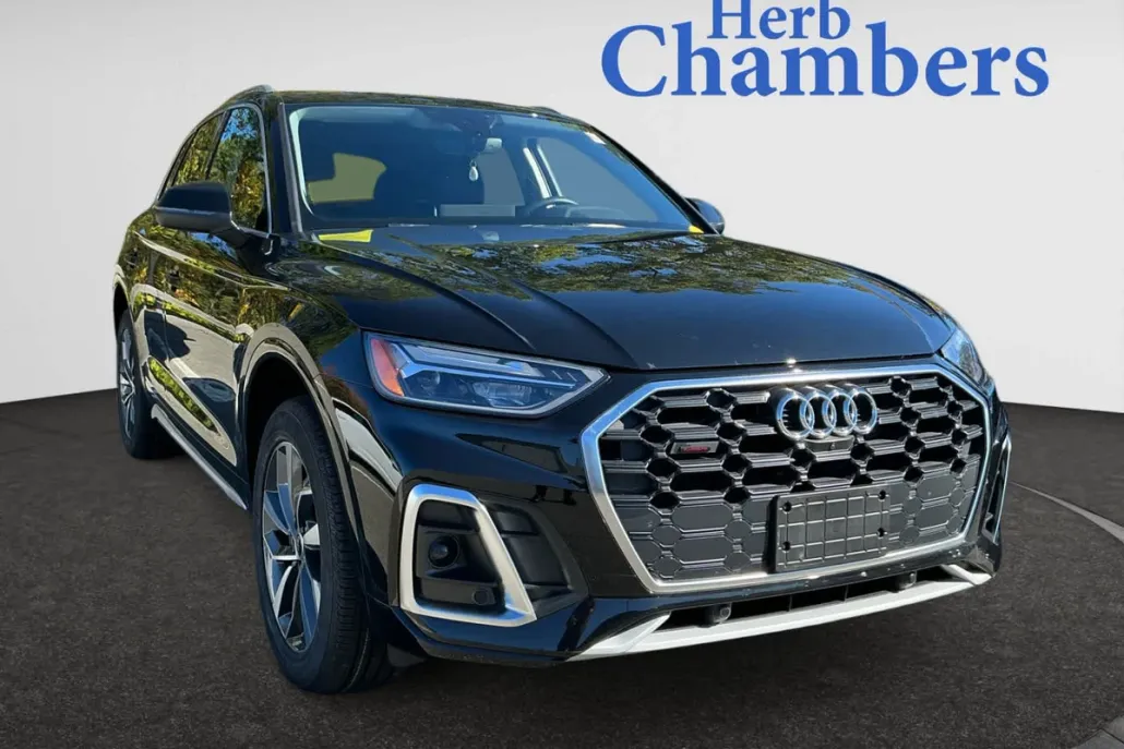 2023 Audi Q5 S line Premium Plus photo 1