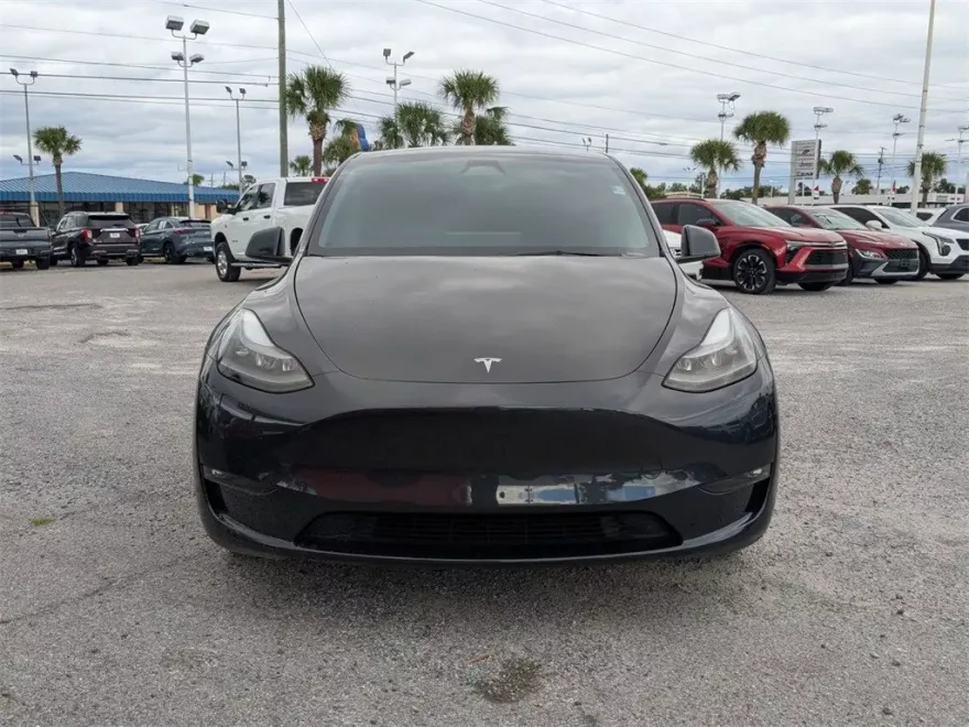 2024 Tesla Model Y Performance photo 1