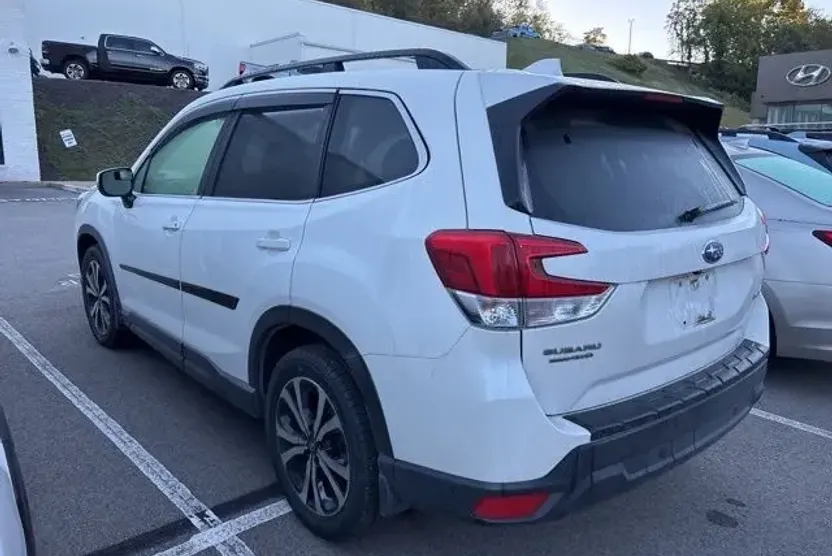 2020 Subaru Forester Limited photo 1