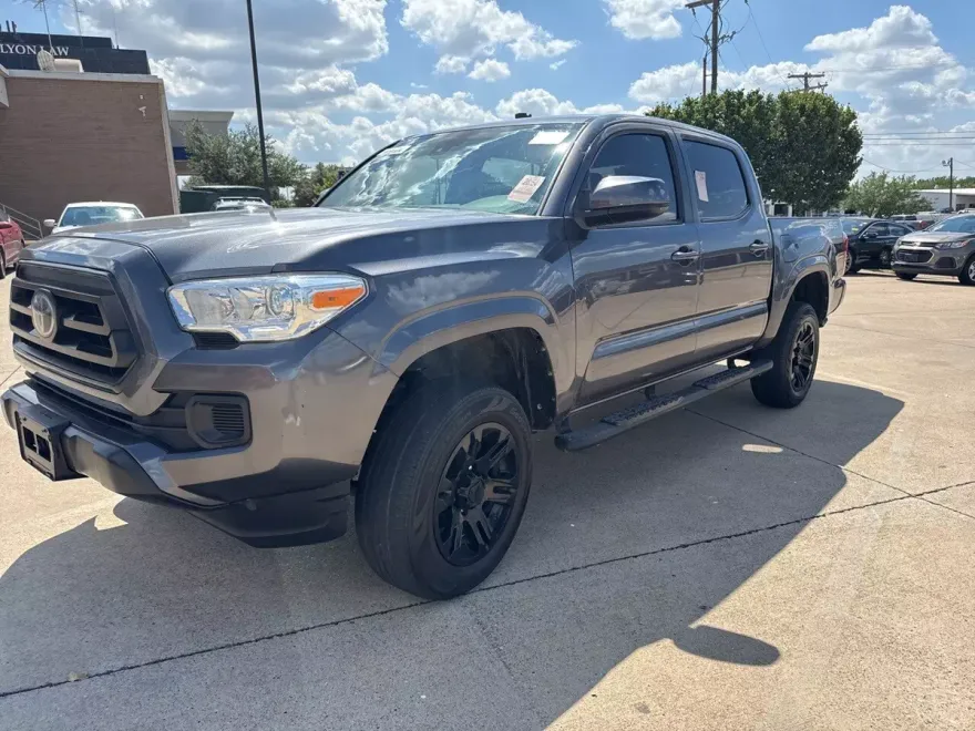 2020 Toyota Tacoma SR photo 1