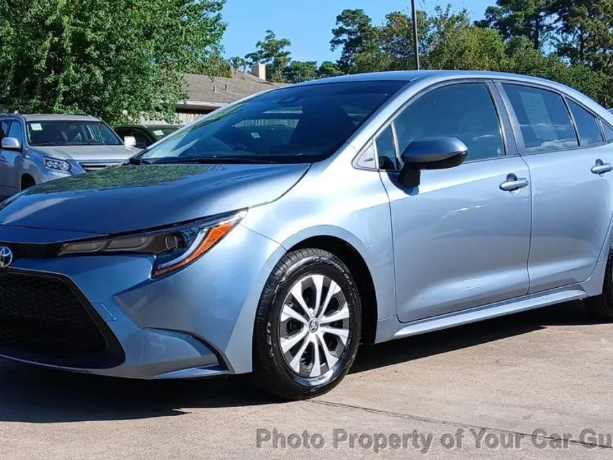 2022 Toyota Corolla Hybrid LE photo 1