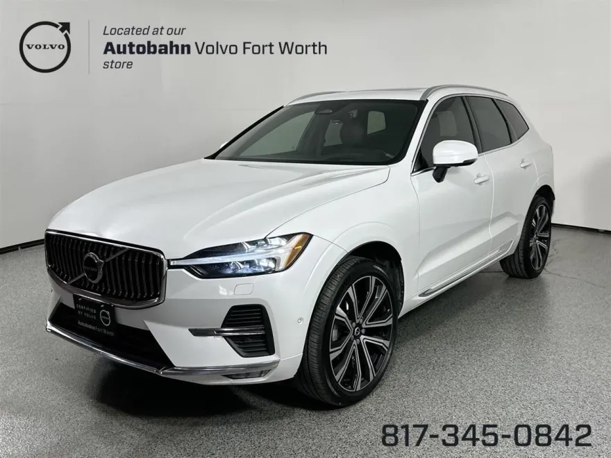 2023 Volvo XC60 B5 Ultimate photo 1