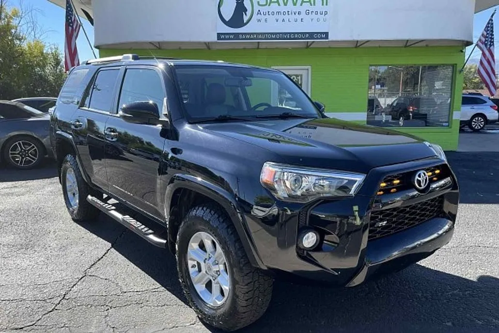 2019 Toyota 4Runner SR5 Premium photo 1
