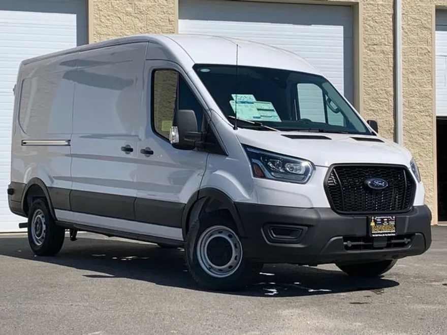 2025 Ford Transit photo 1