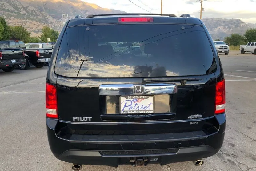 2013 Honda Pilot LX photo 1