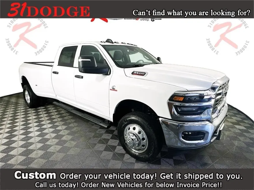 2025 Ram 3500 Tradesman photo 1