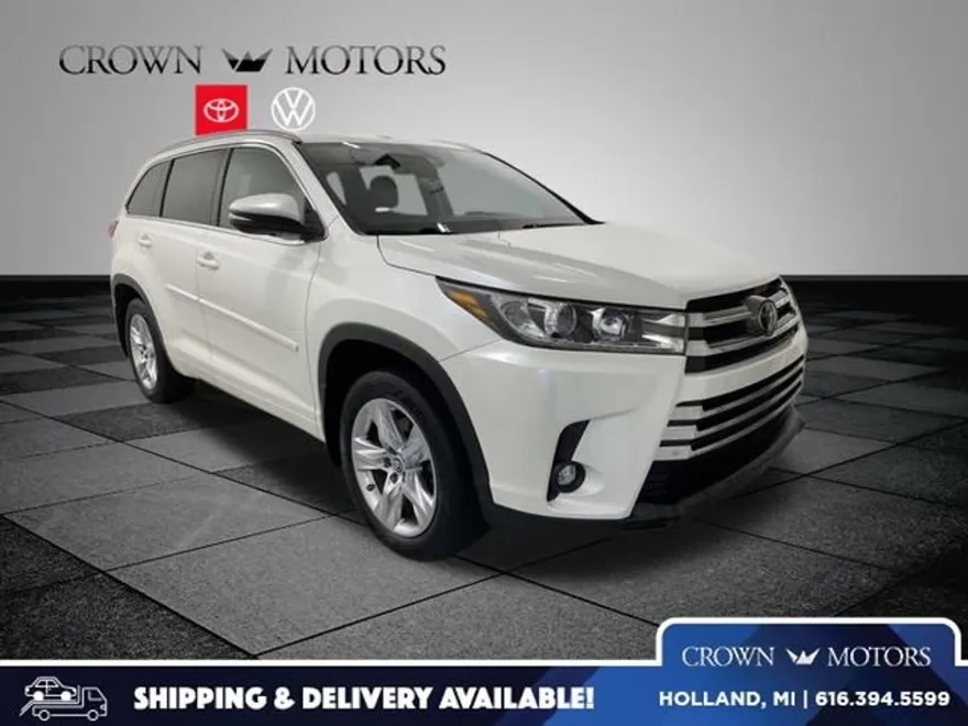 2019 Toyota Highlander Limited photo 1