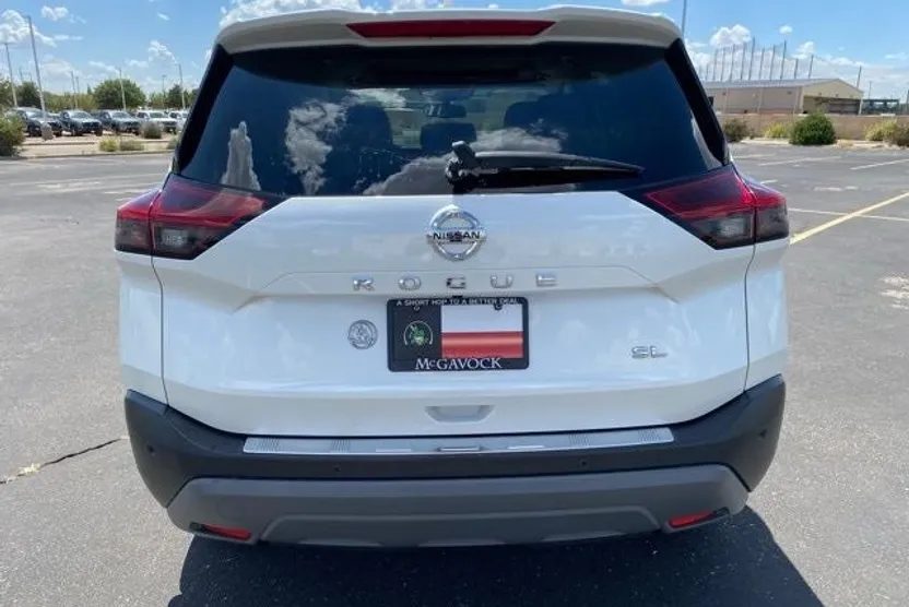 2021 Nissan Rogue SL photo 1