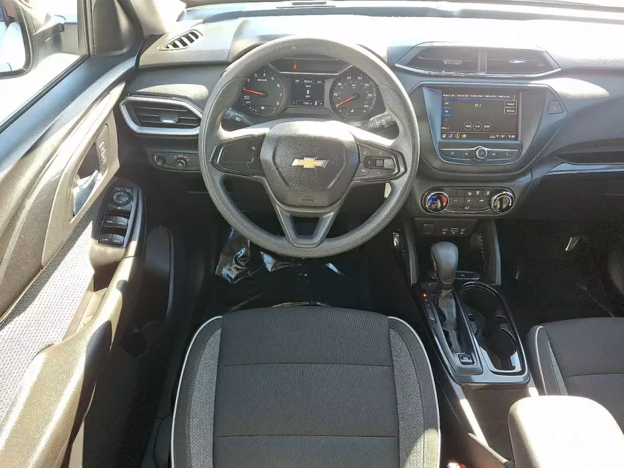 2021 Chevrolet Trailblazer LS photo 1