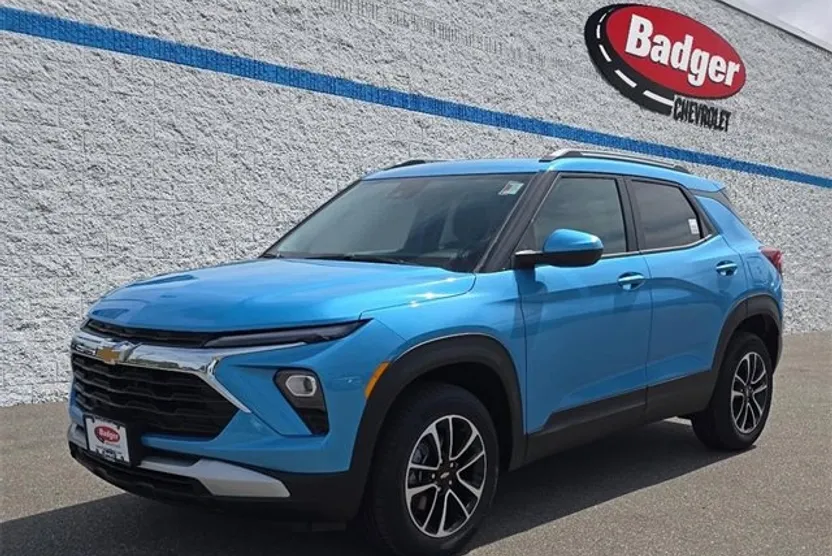 2026 Chevrolet Trailblazer LT photo 1