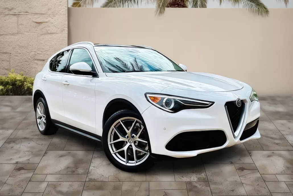 2018 Alfa Romeo Stelvio Ti photo 1
