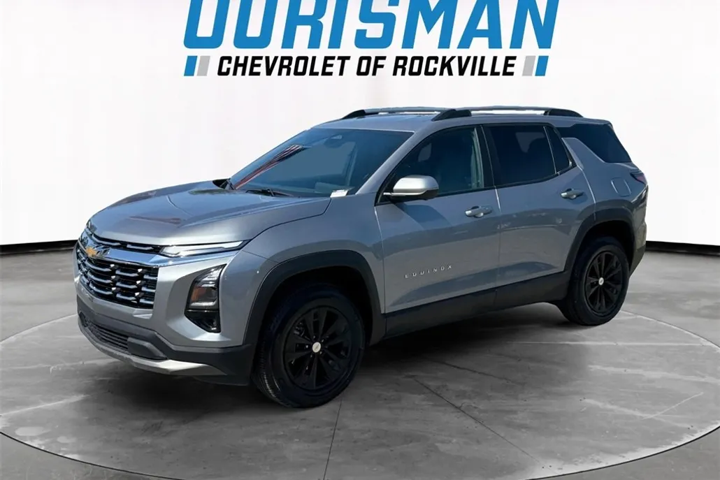 2025 Chevrolet Equinox LT photo 1