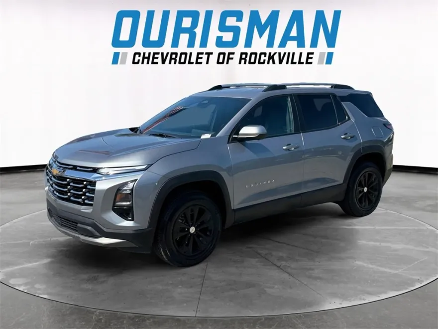 2025 Chevrolet Equinox LT photo 1