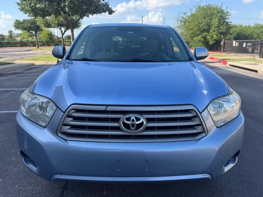 2008 Toyota Highlander Base photo 1