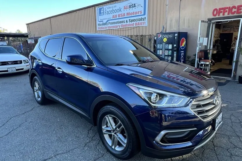 2017 Hyundai Santa Fe Sport photo 1