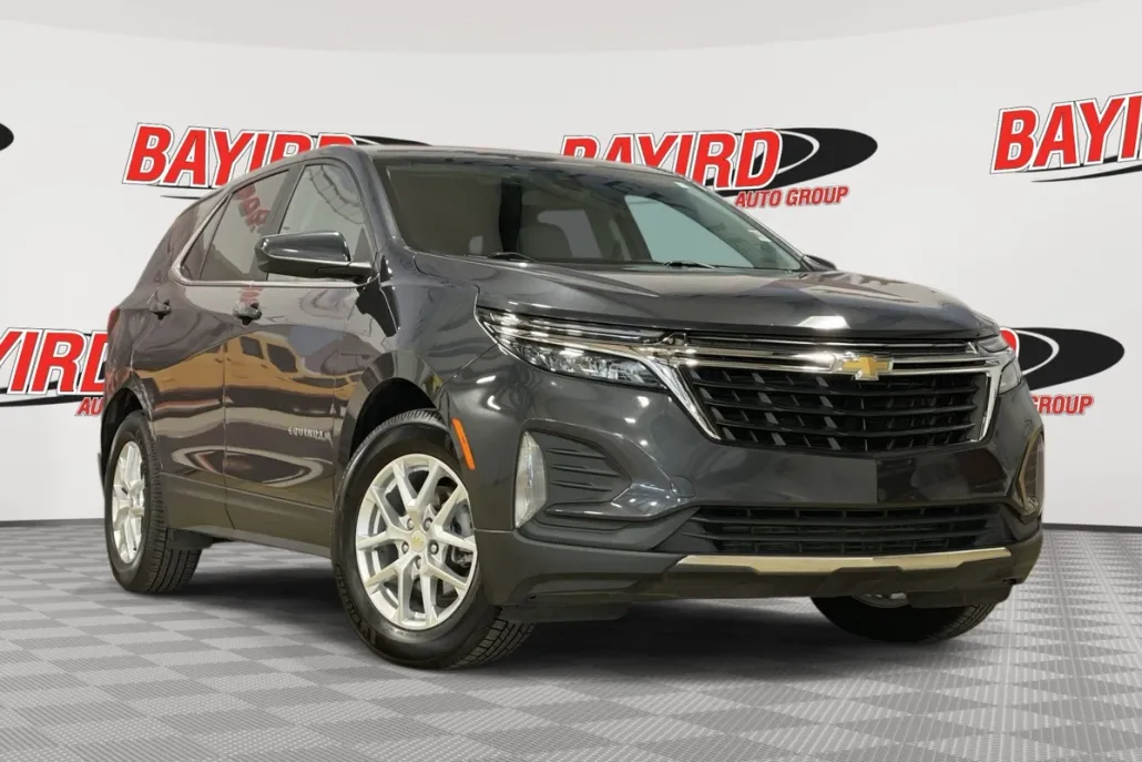 2022 Chevrolet Equinox LT photo 1