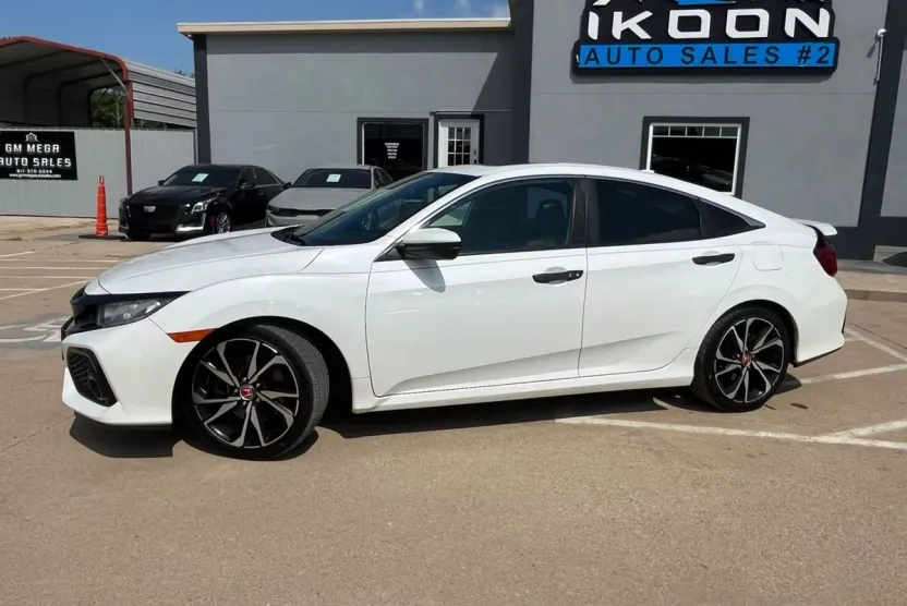 2018 Honda Civic Si photo 1