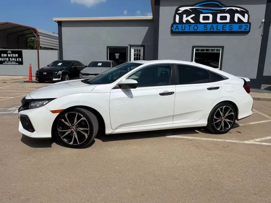 2018 Honda Civic Si photo 1