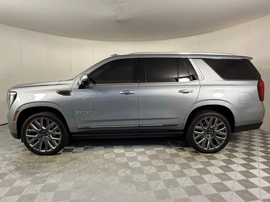 2025 Gmc Yukon Denali Ultimate photo 1