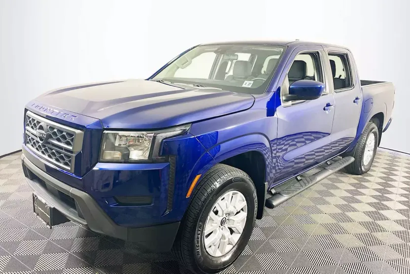 2022 Nissan Frontier SV photo 1