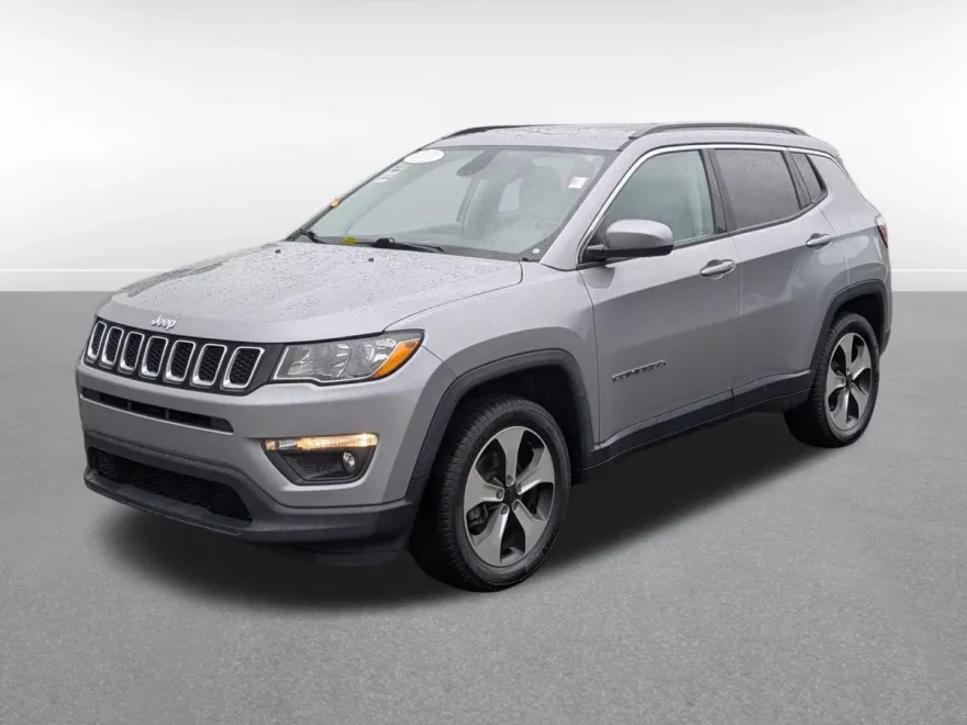 2018 Jeep Compass Latitude photo 1