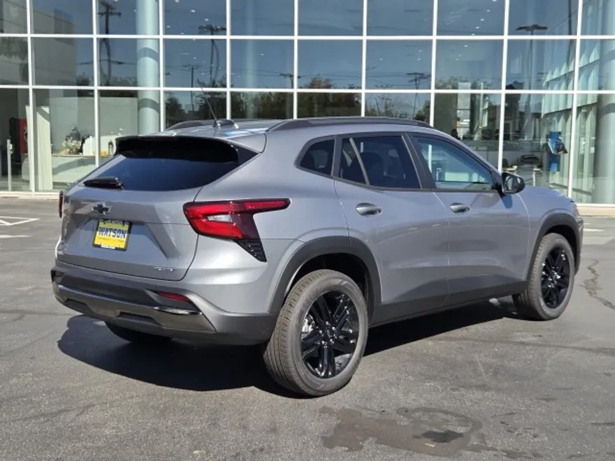 2026 Chevrolet Trax ACTIV photo 1
