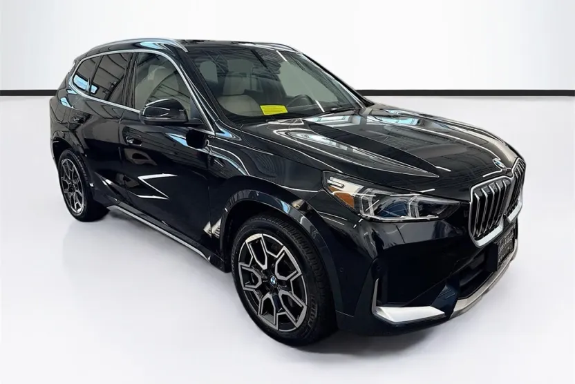 2025 Bmw X1 XDrive28i photo 1