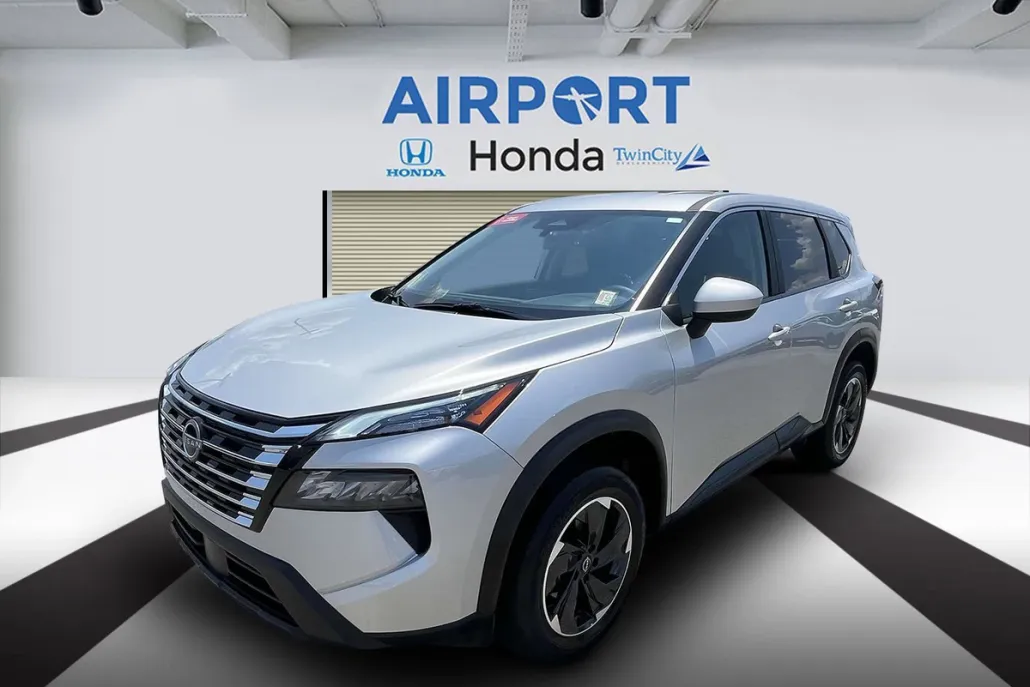 2025 Nissan Rogue SV photo 1