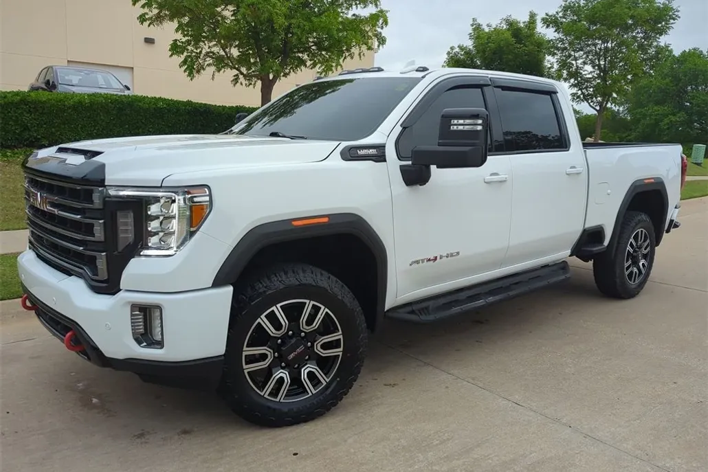 2022 Gmc Sierra HD AT4 photo 1