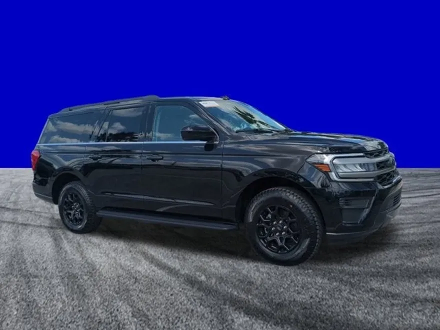 2023 Ford Expedition MAX XL photo 1