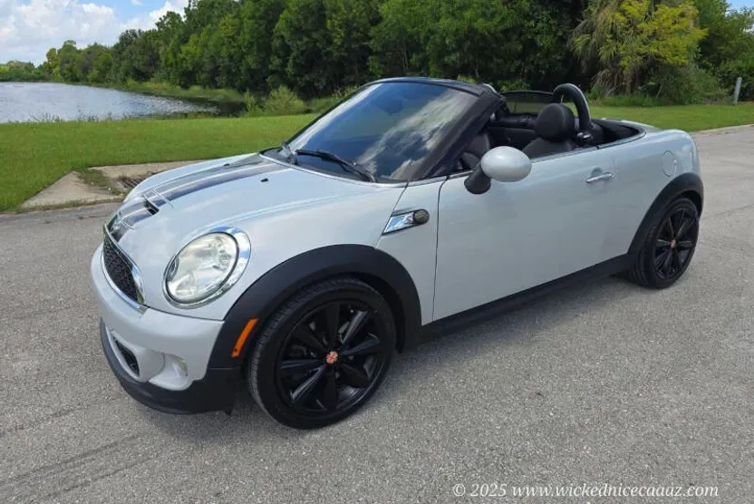 2015 Mini Cooper Roadster S photo 1