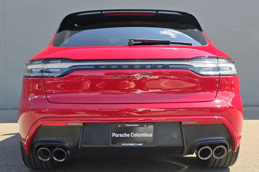 2025 Porsche Macan GTS photo 1