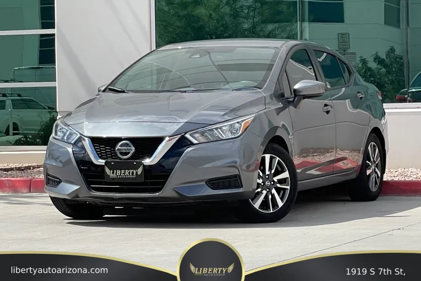 2022 Nissan Versa SV Sedan photo 1