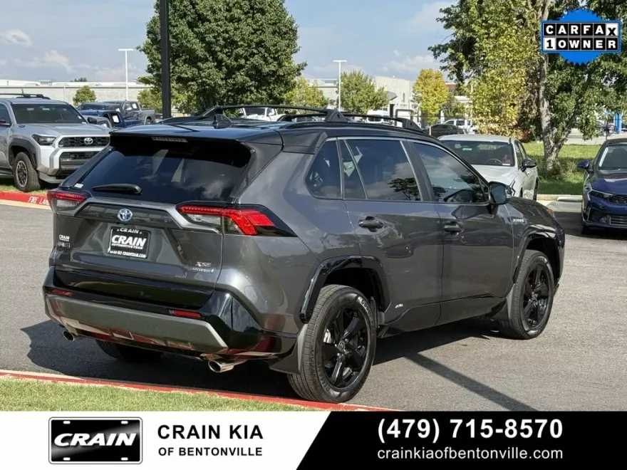 2021 Toyota RAV4 Hybrid XSE photo 1