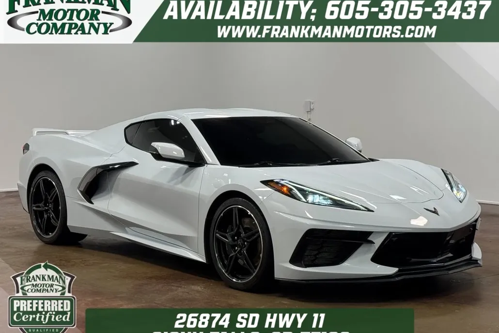 2020 Chevrolet Corvette Stingray 3LT photo 1