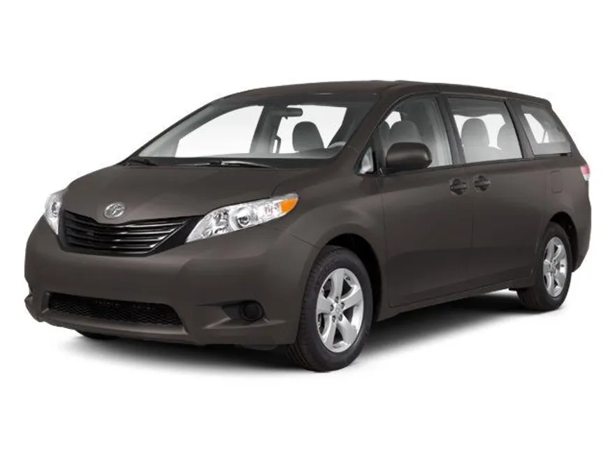 2013 Toyota Sienna SE photo 1