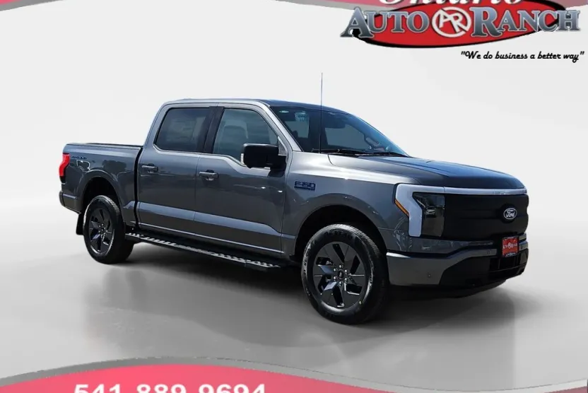 2025 Ford F-150 Lightning photo 1