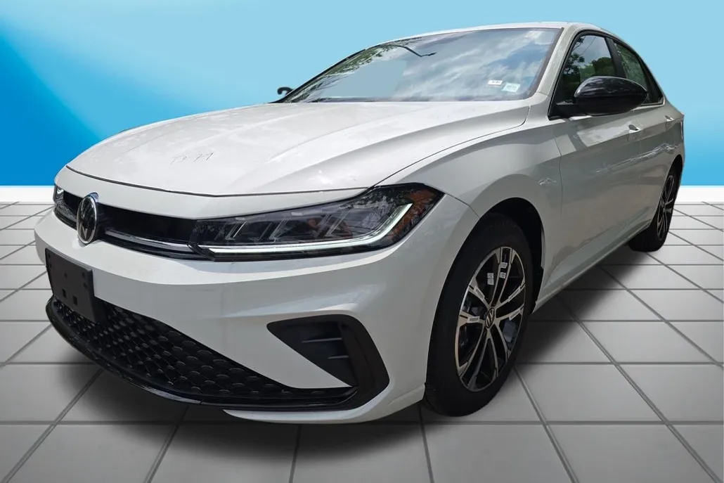 2025 Volkswagen Jetta 1.5T Sport photo 1