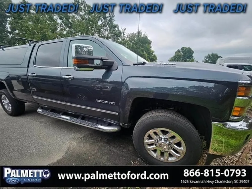 2018 Chevrolet Silverado 3500HD LTZ photo 1