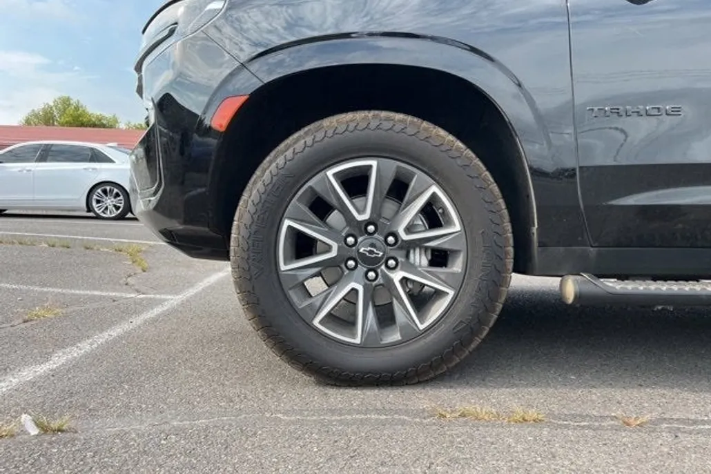 2022 Chevrolet Tahoe Z71 photo 1