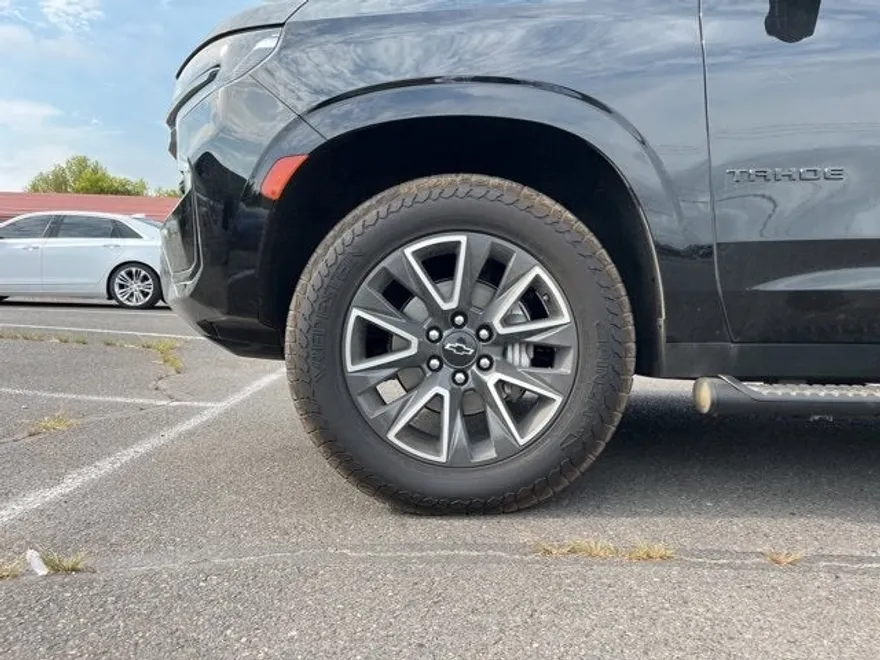 2022 Chevrolet Tahoe Z71 photo 1