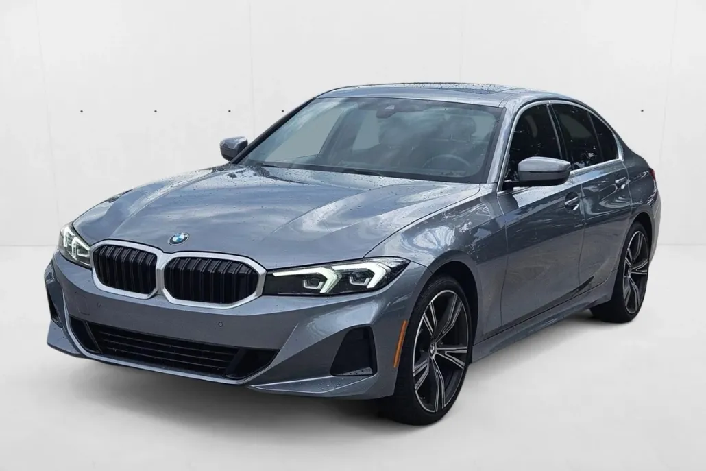 2024 Bmw 330i photo 1