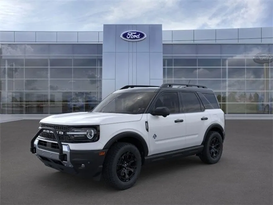 2025 Ford Bronco Sport Outer Banks photo 1