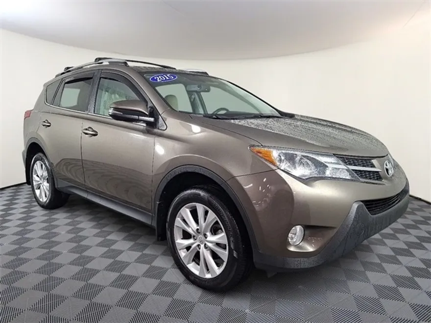 2015 Toyota RAV4 Limited photo 1