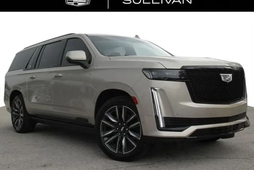 2023 Cadillac Escalade ESV Sport photo 1