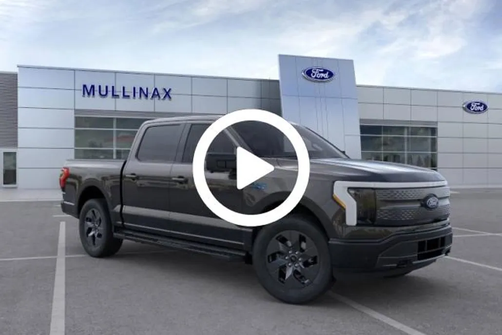 2025 Ford F-150 Lightning photo 1