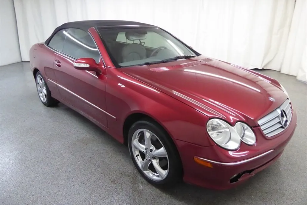 2005 Mercedes Benz CLK 320 photo 1