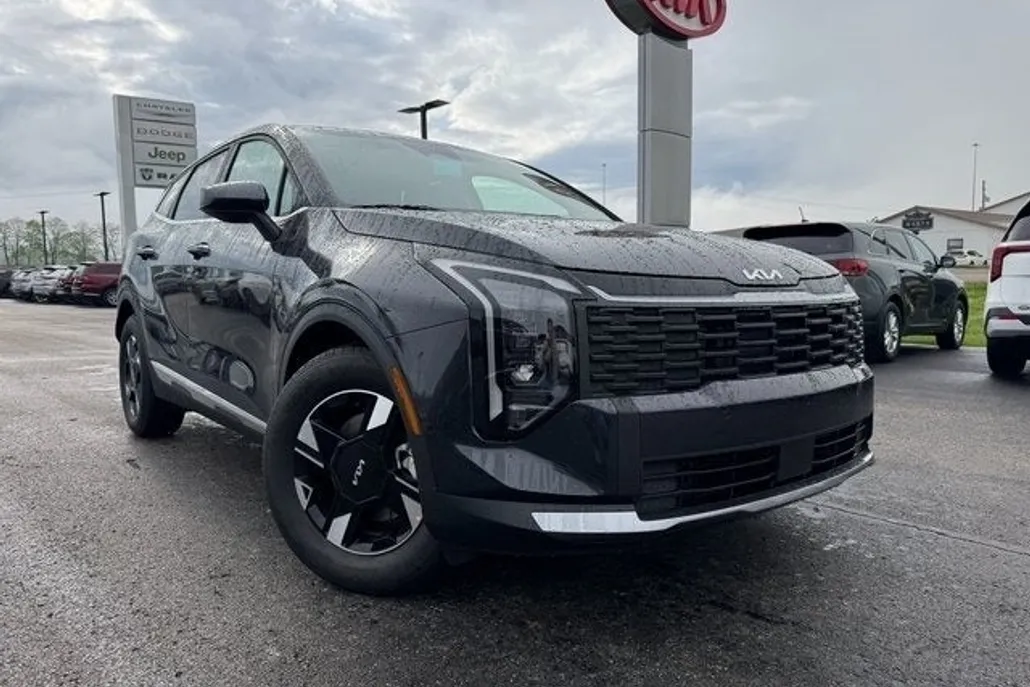 2026 Kia Sportage LX photo 1