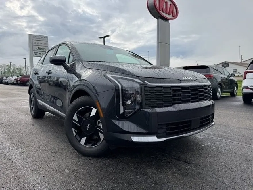2026 Kia Sportage LX photo 1